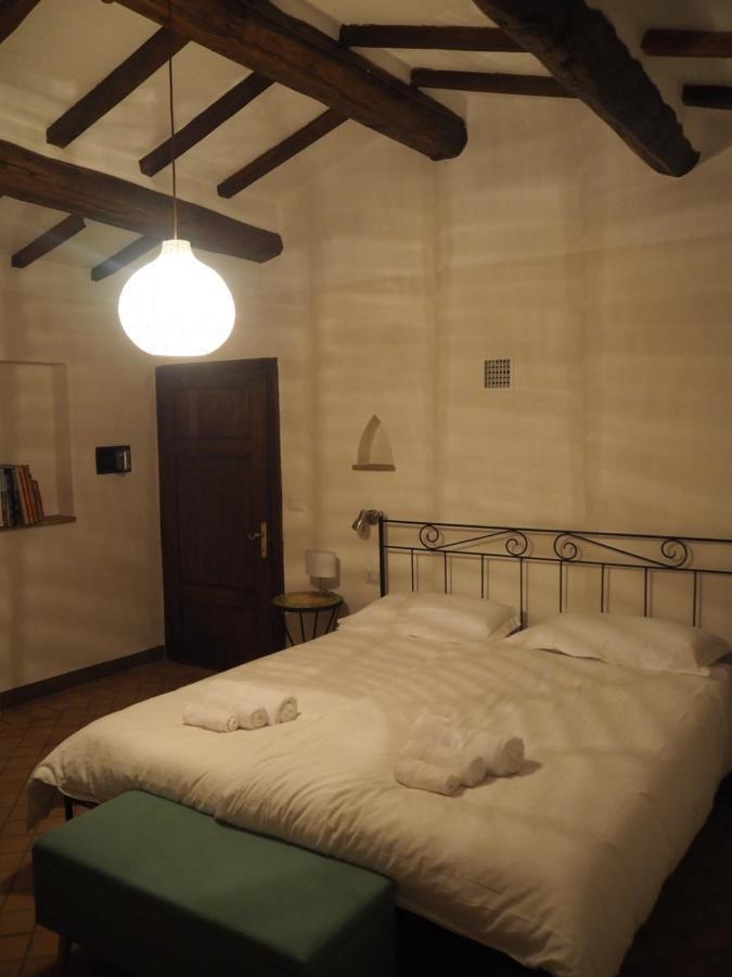 Le Querciolaie Monte Cavallo - Upper Apartment 萨杜勒尼亚 外观 照片