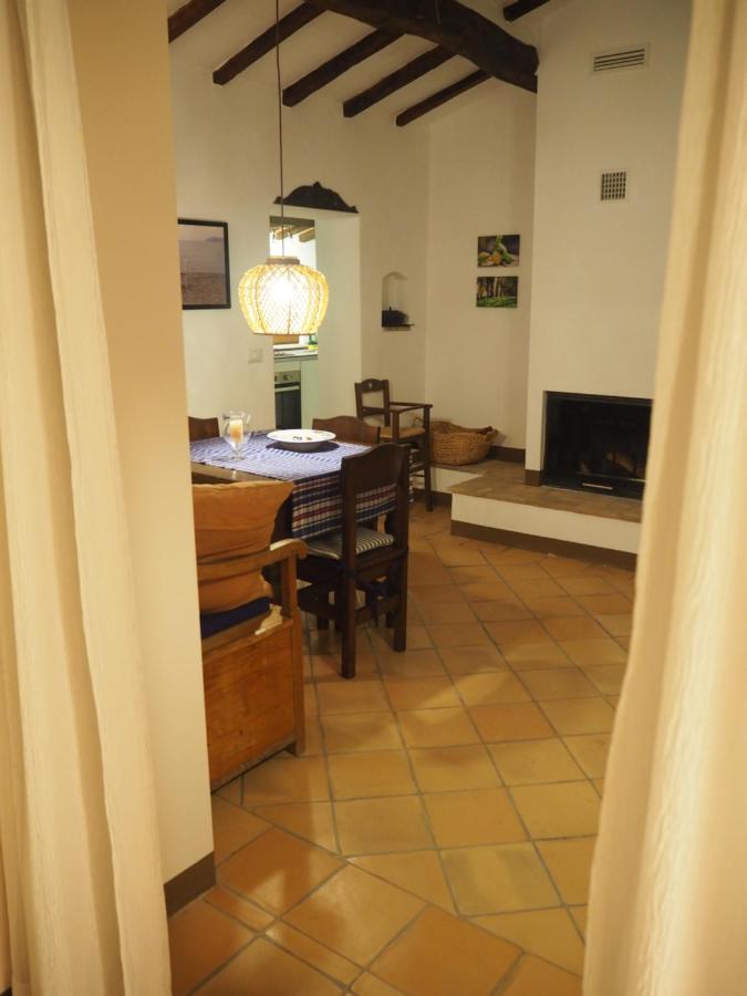 Le Querciolaie Monte Cavallo - Upper Apartment 萨杜勒尼亚 外观 照片
